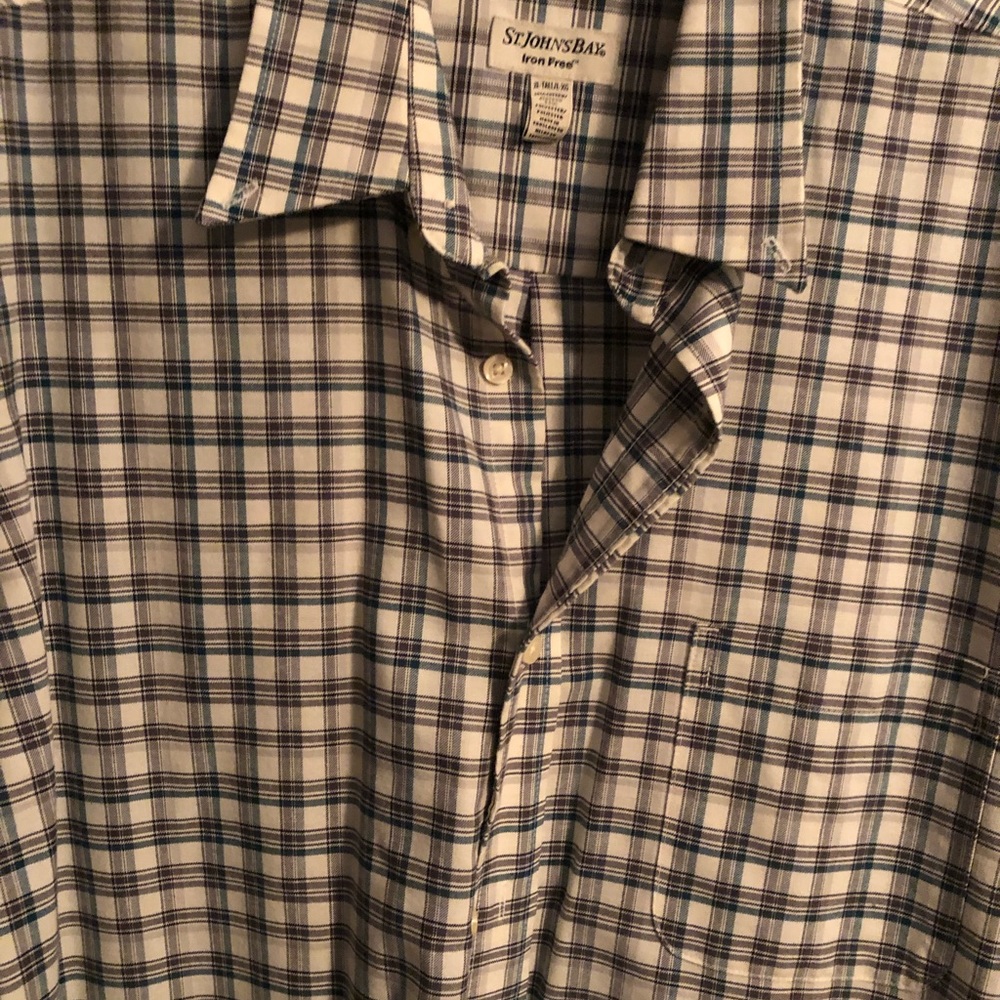Men’s XL shirt